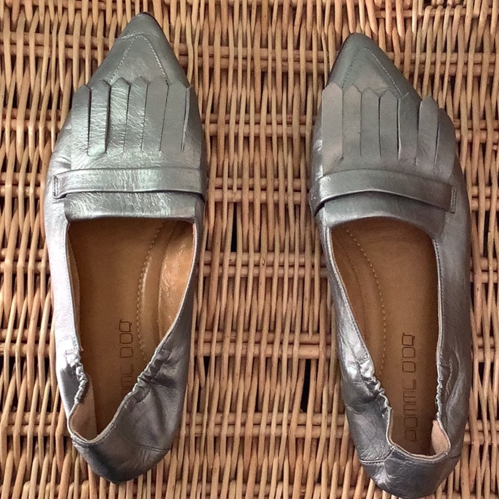 Pomme Dor  Italian Silver Leather Flats 38/7:5
